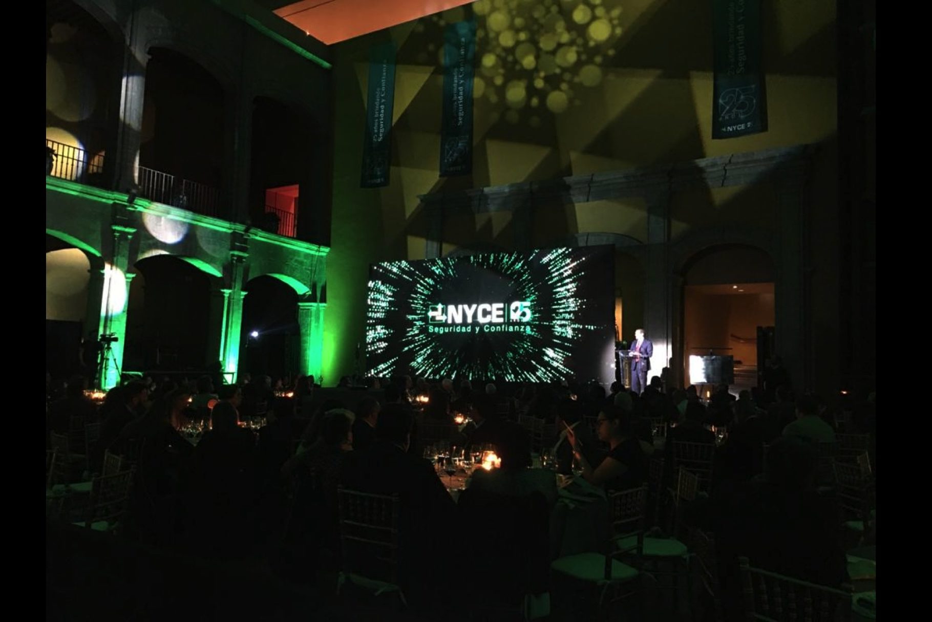 cropped-aniversario.jpg